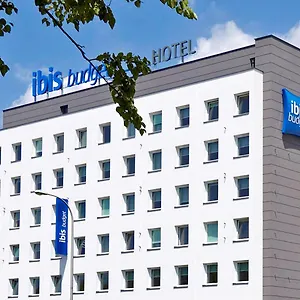 Ibis Budget Reduta 호텔