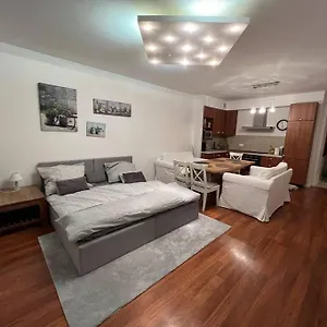 Beautiful Ground Floor In Апартаменты