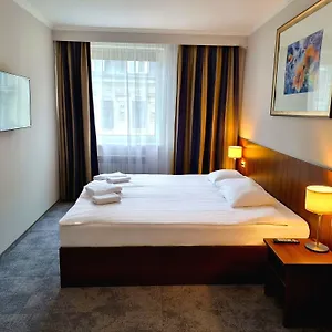 3* Hotel Hit