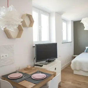 Willow Pillow Nowowiejska Апартаменты